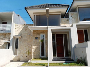 Villa Oth Pesona 38